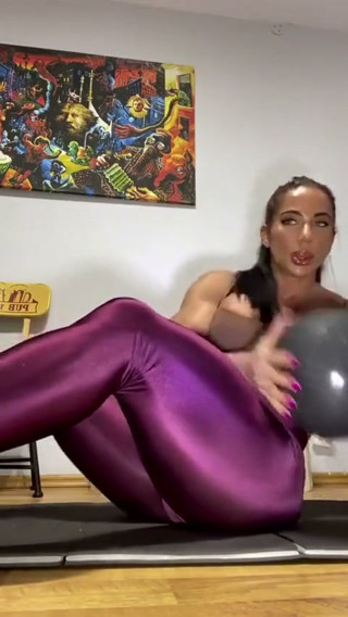 Abs to worship