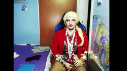 Home croatian crossdresser dancing and jerking his cock.
