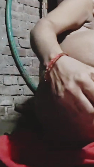 Desi hot girl ass with thick African and lightened her heart