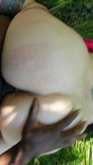 Thick PAWG gets dicked in woods