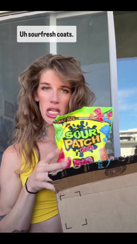A fan spoiled me with a surprise gift gray perrier | Tranny Update | Porn videos