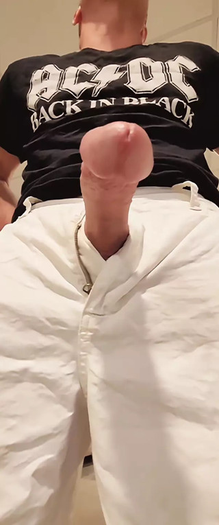 Big cock hands free erection and big cumshot