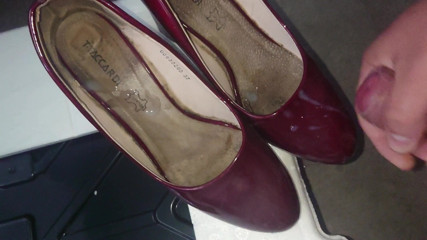 Cum co-workers heels