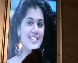 cumming on indian actress