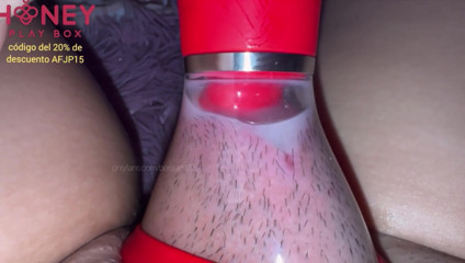 Extreme sucker, sucks your entire and orgasm