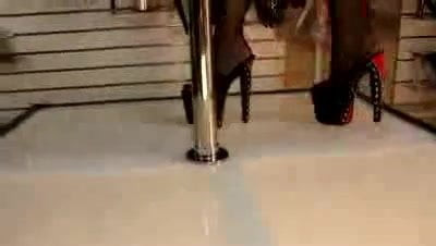 high heels deluxe