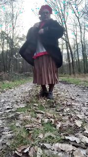 In a boniche outfit to go for a walk in the forest part 2