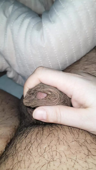 Step Mom Without Bikini Going Into Step Son Bed And Handjob His Cock