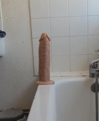 masturbation and dildo