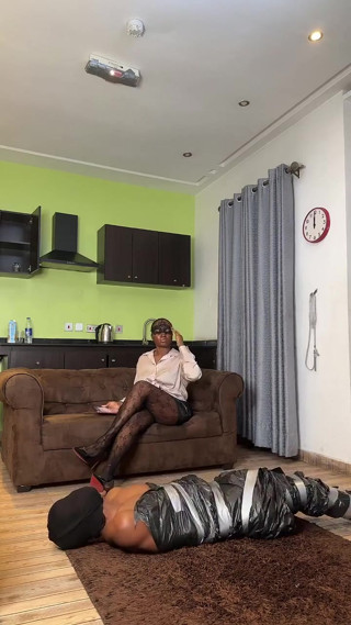 African Femdom BDSM Bondage - Domina Havi