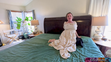Stepmom needs sperm to get pregnant and lets stepson put it deep inside her pussy