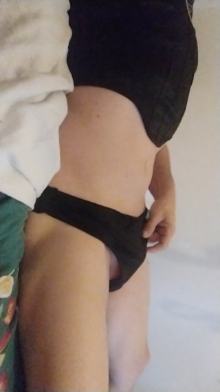 Solo me in satin panties