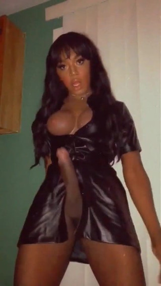 Ebony monstercock beauty