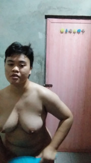 Asian teen get a lat night shower but it make her more horny