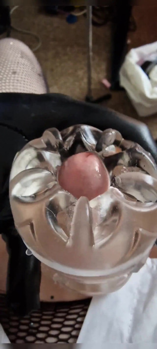 Getting Jerked off My by Trans GF with a Huge Load thumbnail