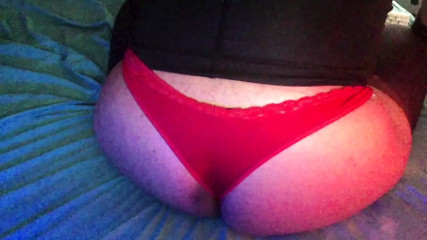 KellyCD666 - First time on webcam ! big Ass! Part 1