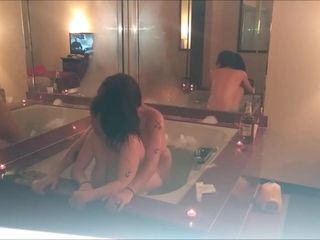 Sex  Atlanta in the bath tub