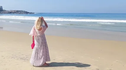 Amateur Blonde Mature Wife Enjoys Naked Sex