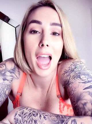 Big Ass Twerk and Pussy Tease with Babe Pornstar Paige Turnah in Sexy Lingerie Encouraging Your to Jerk Your Cock