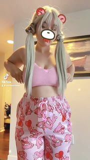 CUTE SEXY EGIRL VANILLA FAITH ARDALAN GLOOMY THE BEAR COSPLAY TIKTOKS