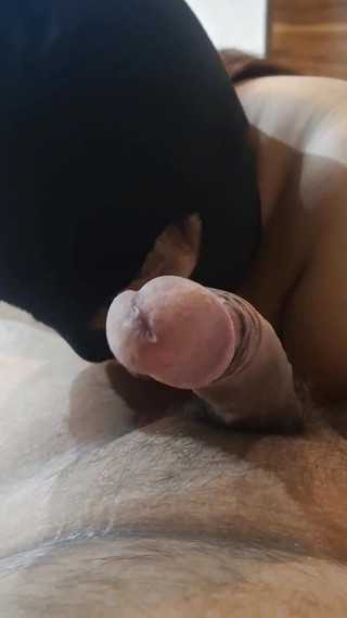 Indian girl loves giving blowjob