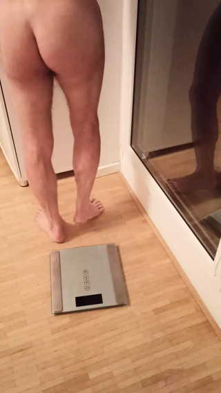 Kneeing naked before you