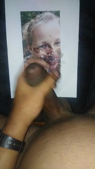 Video tribute to sexy Dutch milf called milf4cum