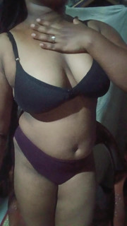 Priya vabhi ki desi nude desi Village vabhi