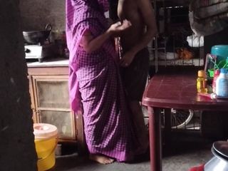 Video of Ghar Bulke Chudai to Neighbor Bhabi goes viral