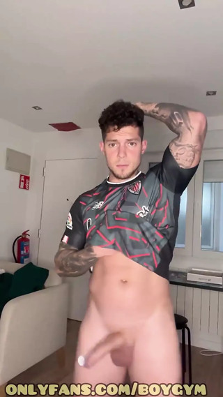 Football Player with Fat Cock Wants Fuck You, Boygym
