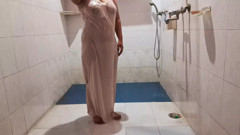 Hot Girl Shawer Baath