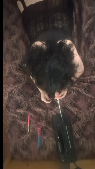 Sucking my Fuck Machine