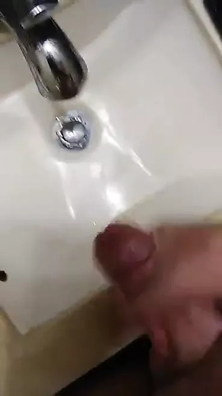 Quick cumshot