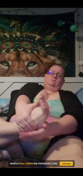 Come Rub My Feet