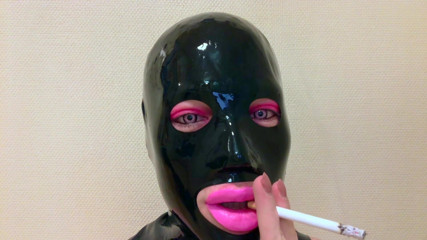Rubberdoll smoking
