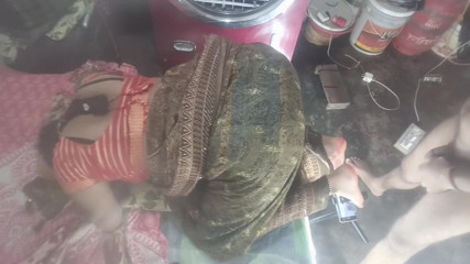 Cute Bhabhi's ass fucked Hindi Audio