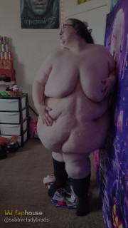 Stripping From the Side for My Fans