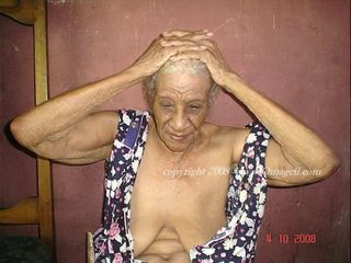 OmaGeiL &ndash; Grandma&rsquo;s All Horny Photos and Pictures