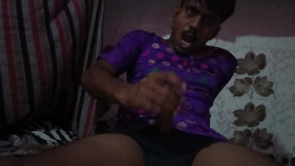 The Lovwandiya hawk man lost his enthusiasm and sat down