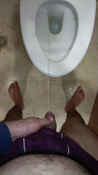 Oyo hotel room masturbation thumbnail