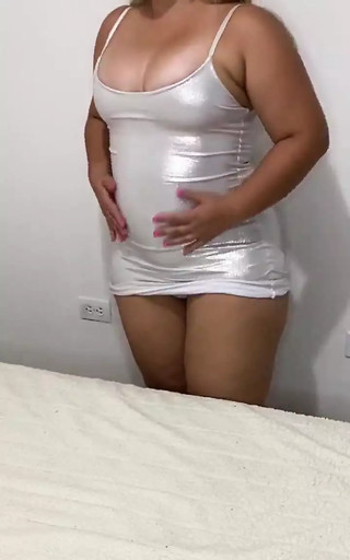 I Fuck My Big Ass Stepmom While My Friend Goes to Work - Soraya Culona Latina