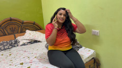 Step sister caught by going to oyo room for her boyfriend, she wearing there pink bra panty , Full Hindi Viral Video