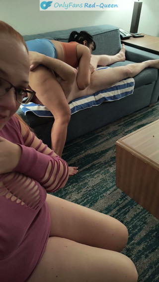 Cuckquean Selfie – Real Wife Films Herself Being Cucked by Hot Athletic Asian Girl Channy Crossfire