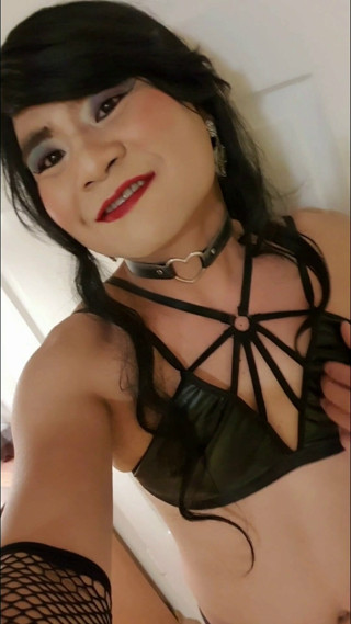 The Little Sissy on new High Heels