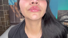 I Put Gloss on My Lips