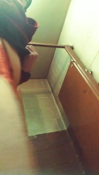 Big ass shaking