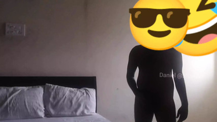 Morning emojis bath