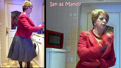 Holder smoking pansy faggot Ian
