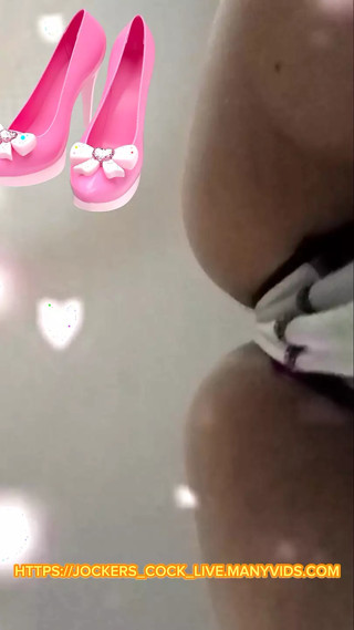 ---HOT BRUNETTE SENSUAL MASTURBATE---