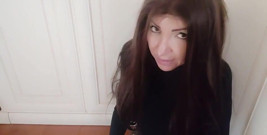 Gorgeous Italian Confesses Her Sins and the Parish Priest